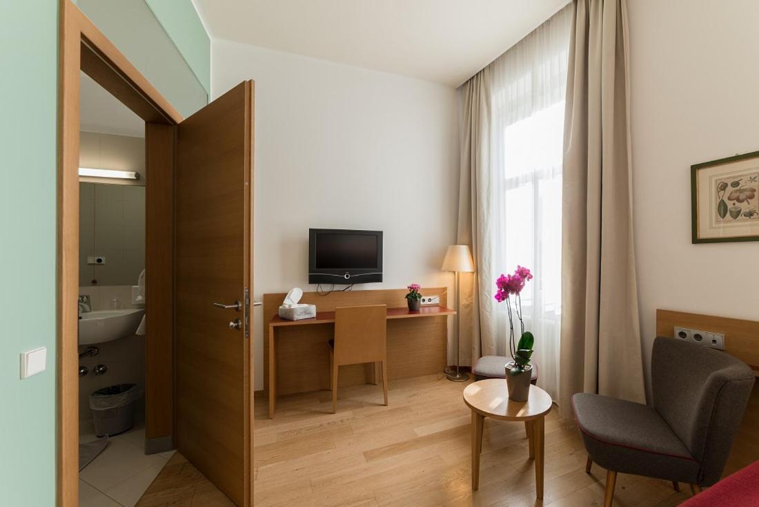 Hotel Stiegl Scala Больцано Экстерьер фото