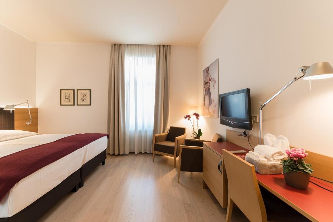 Hotel Stiegl Scala Больцано Номер фото
