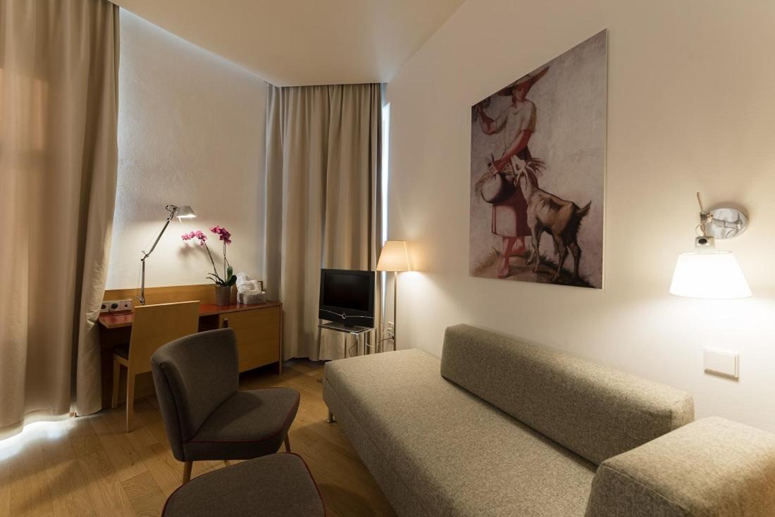 Hotel Stiegl Scala Больцано Номер фото