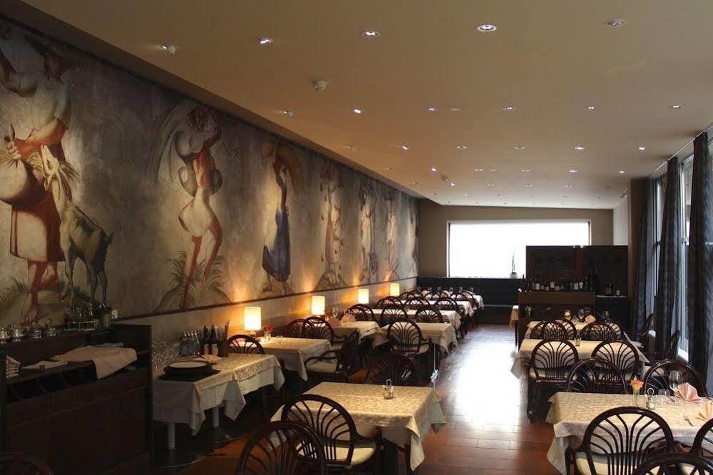 Hotel Stiegl Scala Больцано Экстерьер фото
